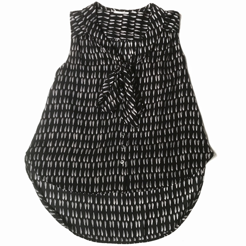 Halogen Pussybow EUC Sleeveless Top XS